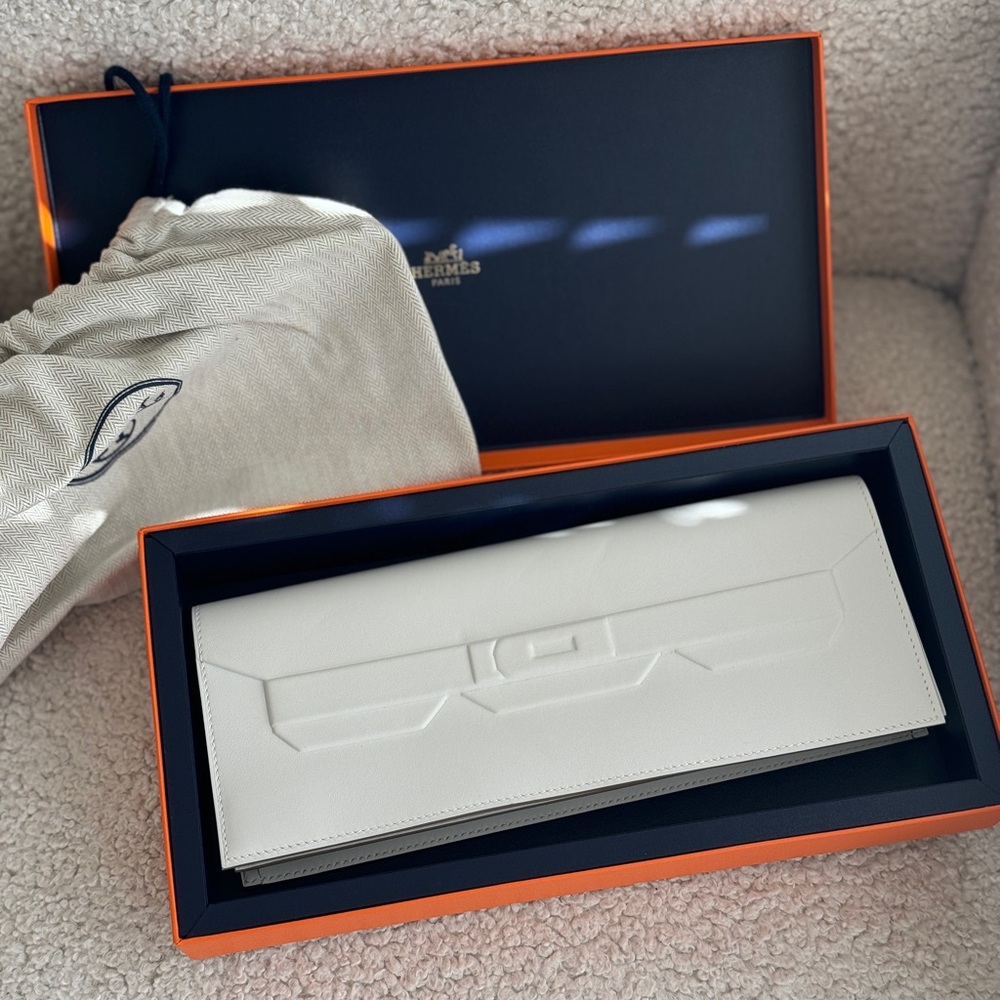 Hermès Shadow Kelly Cut New White Swift brand new in box
